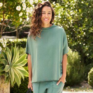 Frank & Eileen Audrey Funnel Neck Cotton Capelet Sweatshirt Size: OS Rosemary